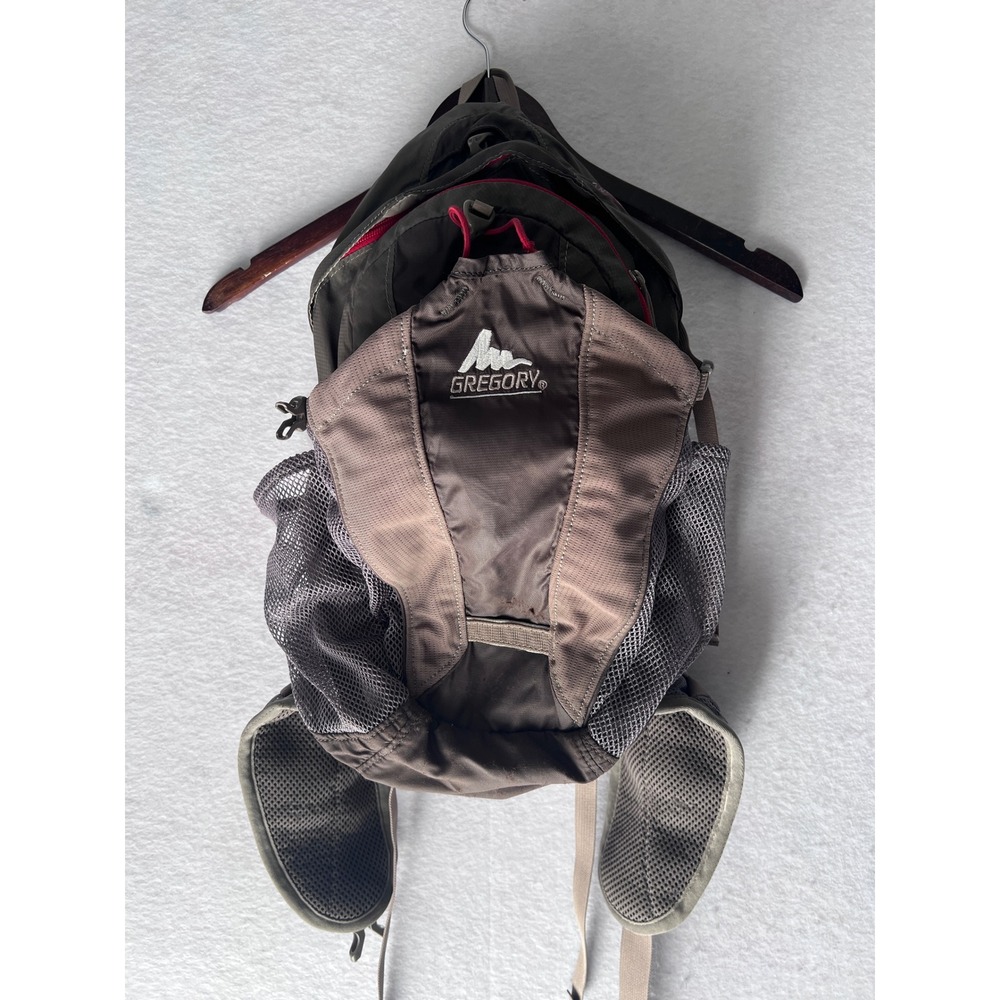 Gregory Wasatch 12 Hydration Pack Backpack Olive Brown Trail Running Hiking
